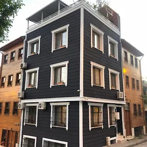 Topkapi Apartment